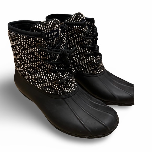 ⭐️SOLD⭐️Sperry Black Quilted Lace Up Top Sider Duck Boots SZ6 - Picture 2 of 6